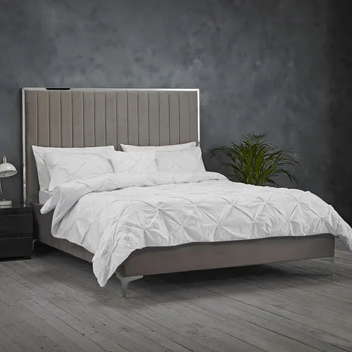 BERKELEY KINGSIZE BED House of Fleur