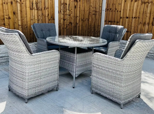 California Rattan 4 Seat Round Outdoor Dining Set in Grey House of Fleur